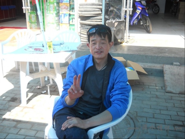 C62XU{_G}1NHFD00)HMGAUD.jpg