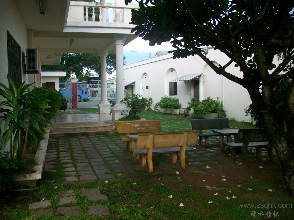 Ƭ 018.jpg