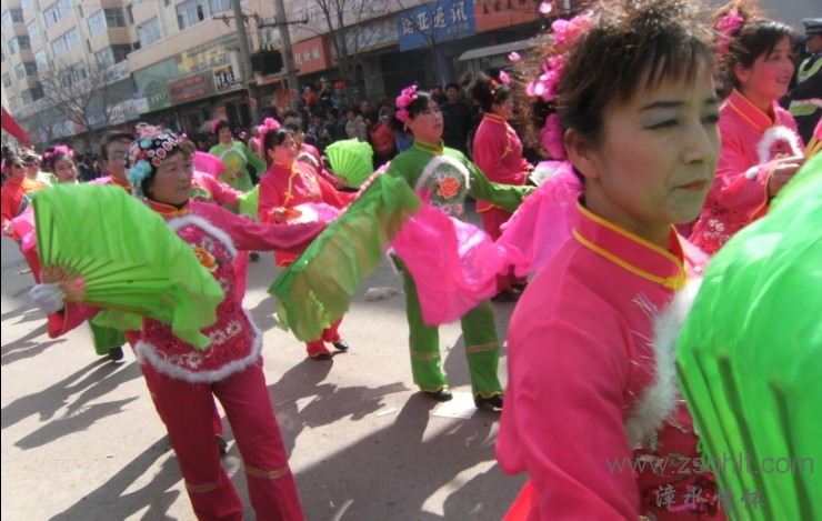 6D6_JB9P9P[_%]`5}V}EDU3.jpg