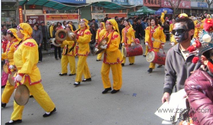 MB`DZLURJTL3XUIT`7JDY}5.jpg