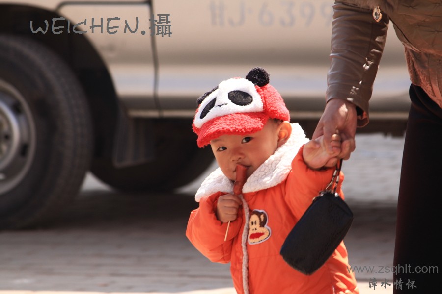 Ƭ 018.jpg