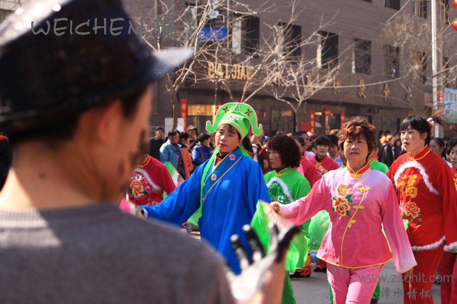 Ƭ 045.jpg